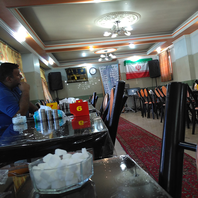 کاور رستوران عباس کبابچی